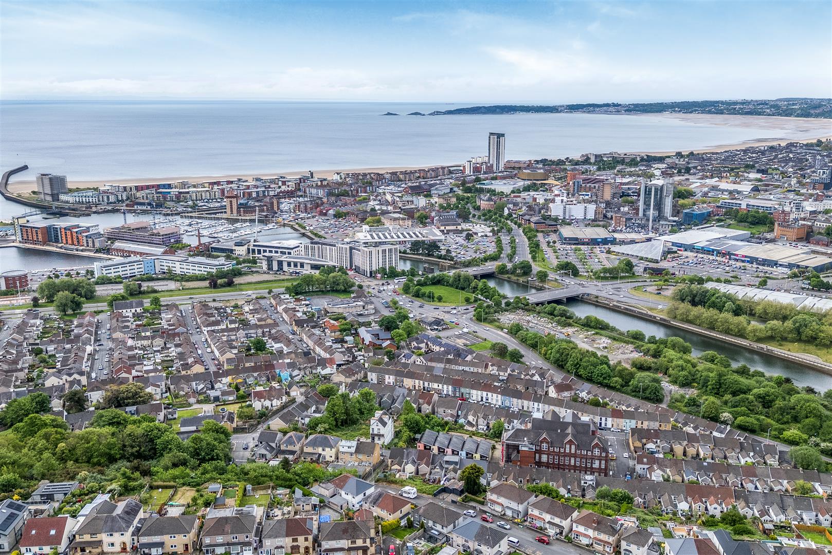 Beaumont Crescent, St. Thomas, Swansea, SA1 8DW